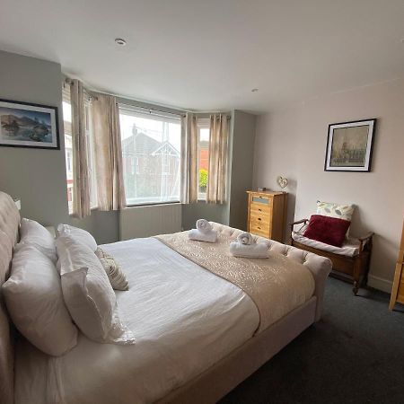 Charming 3 Bed House And Garden, Pet Friendly Villa Bournemouth Eksteriør bilde
