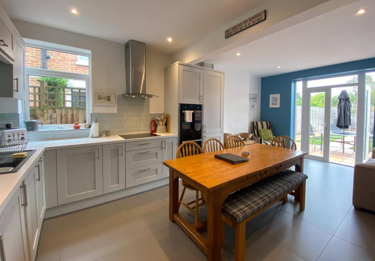 Charming 3 Bed House And Garden, Pet Friendly Villa Bournemouth Eksteriør bilde