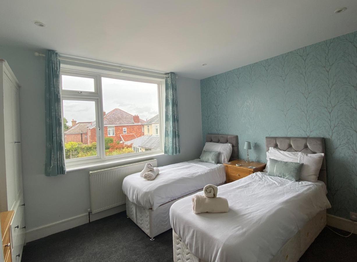 Charming 3 Bed House And Garden, Pet Friendly Villa Bournemouth Eksteriør bilde